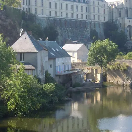 Moulin De L'abbesse Bed & Breakfast *